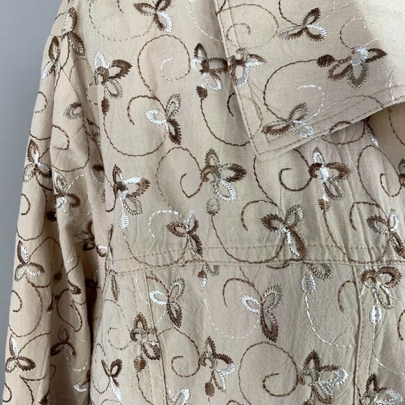 Leslie Fay Woman Button Up Shacket Plus 2X Beige Embroidered Cotton - Picture 4 of 11